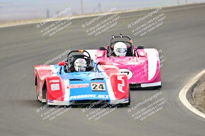 media/Jan-26-2025-CalClub SCCA (Sun) [[cfcea7df88]]/Group 6/Race/